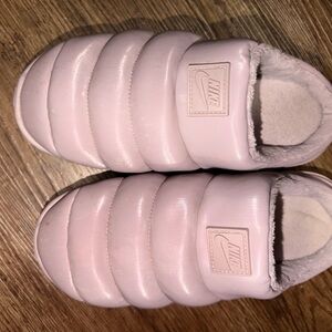 Nike Puffer Slip-On Shoes